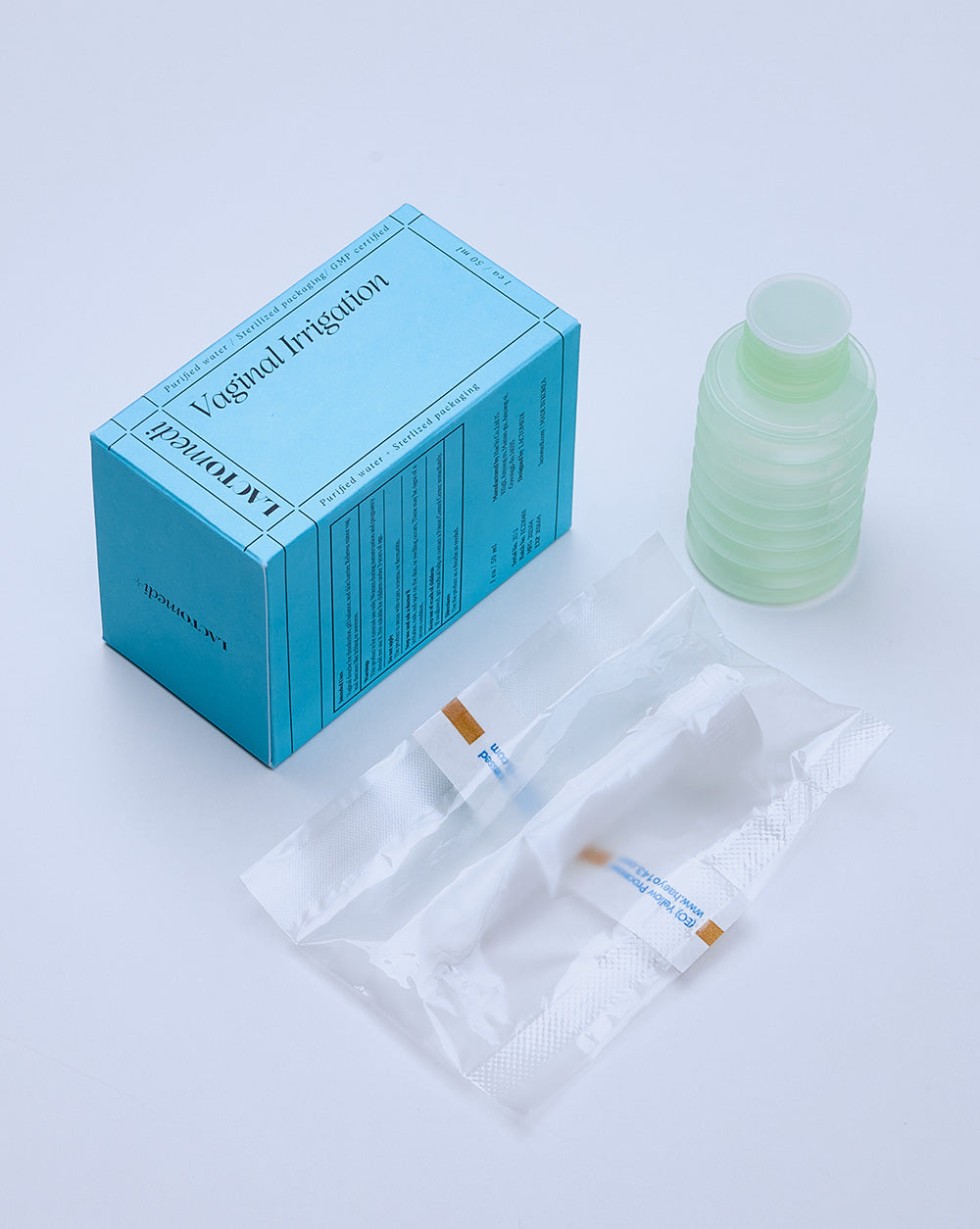 vaginal irrigation box and the product laid out